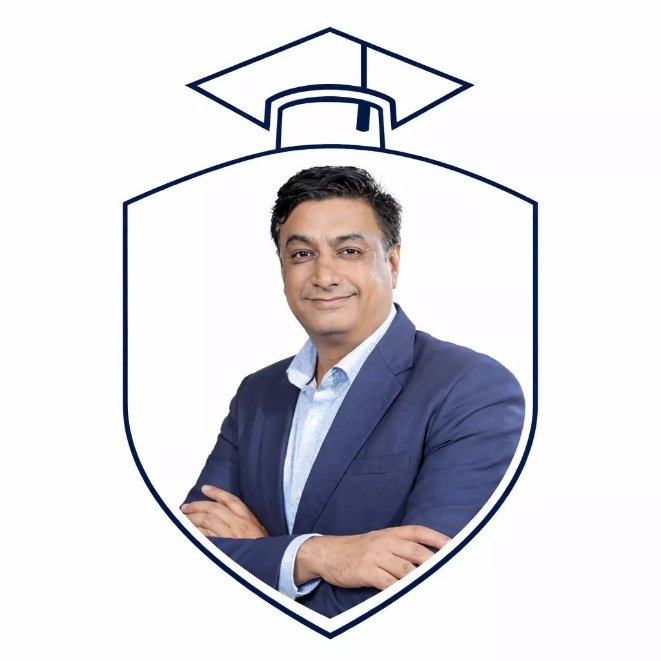 Portrait of Dr. Gunjhan Shah