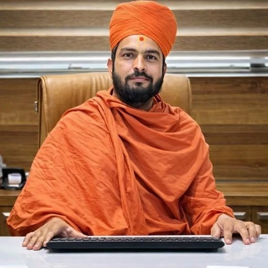 Portrait of Shastri Swami Harikrishnaswarupdasji